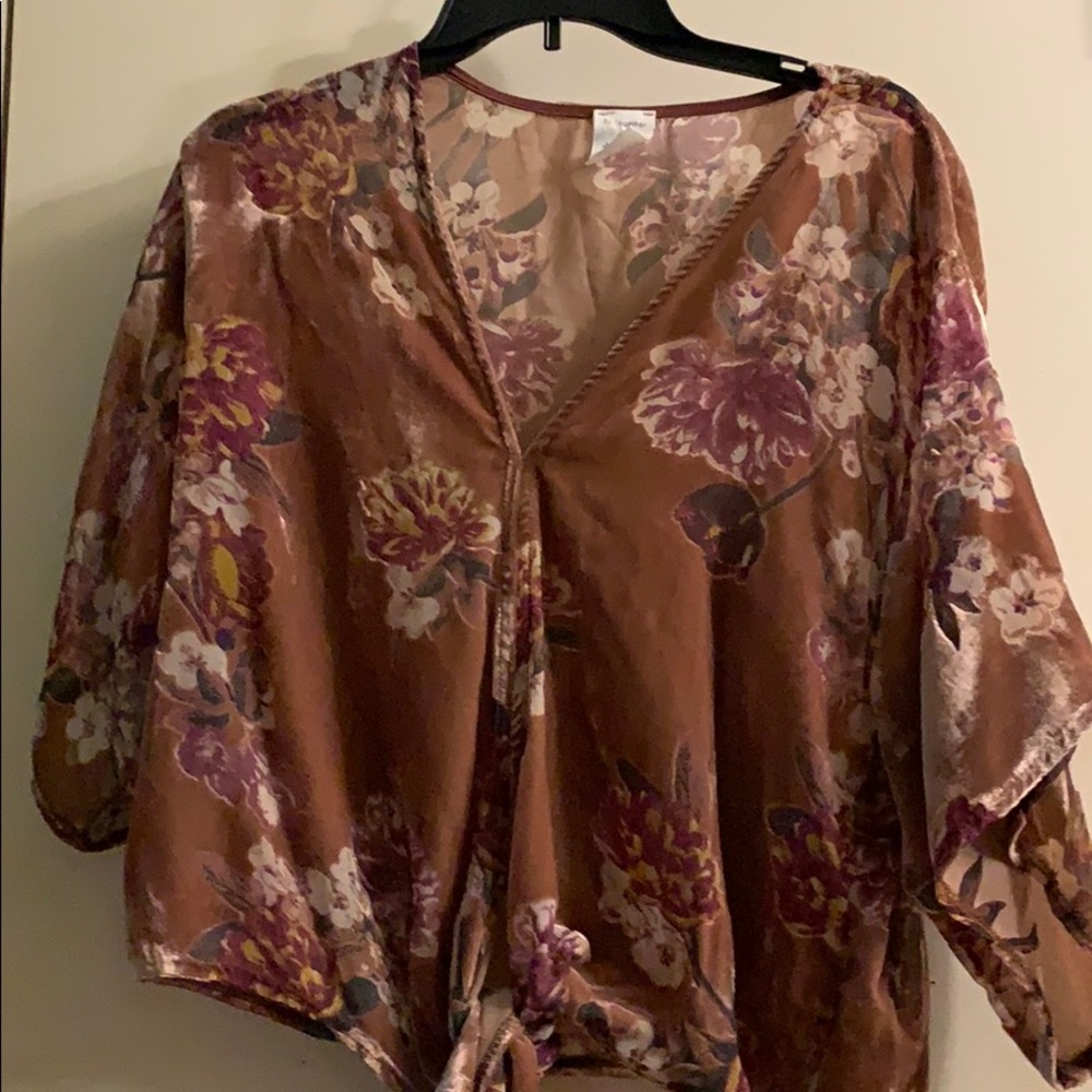 Cute Boho Style Short Blouse